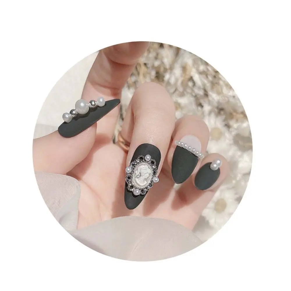 Metal Japanese Design Pearl Beauty Head Retro Abstract Beauty Head Ornaments DIY Nail Decoration Nail Art Rhinestone Manicure