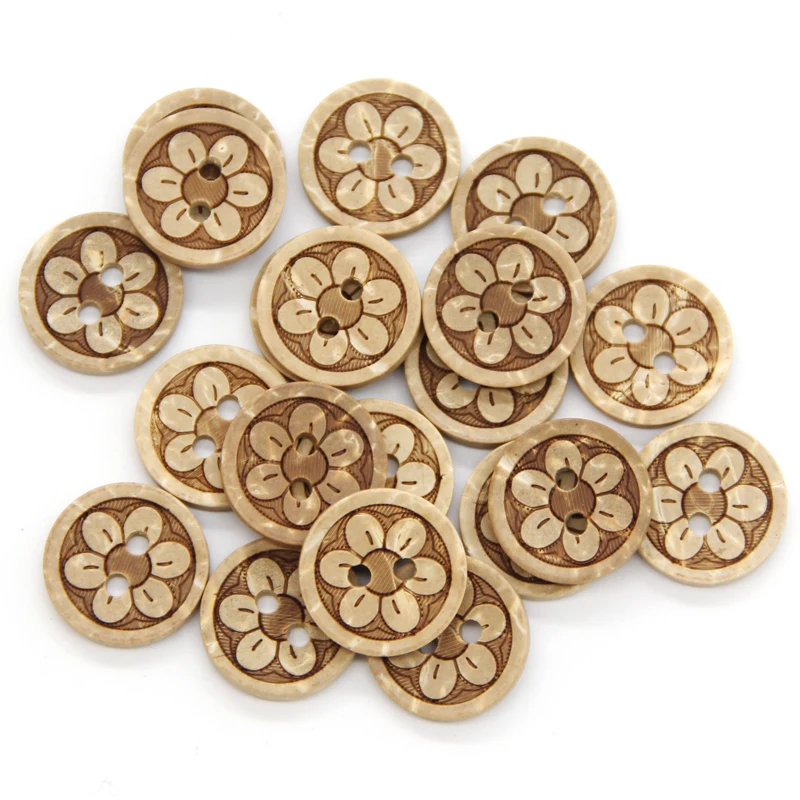 Natural Eco-friendly Flower Style Carved Wooden Sewing Buttons DIY Craft For Scrapbooking Wood Decorative Accessories Wholesale