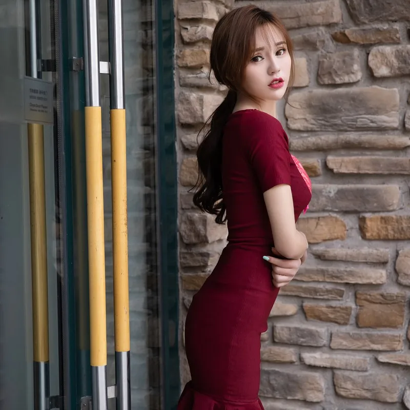 Limited elegant retro sexy dark red lace tight Trumpet / Mermaid Dress Burgundy Spaghetti Strap Tube Top Dress image 6