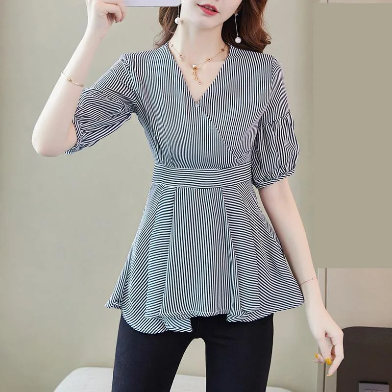 

Fashion Women Summer Shirts Casual Stripe Short Sleeve Blouses V-Neck Short Sleeve Tops Blusas Zipper Decoration MM0486