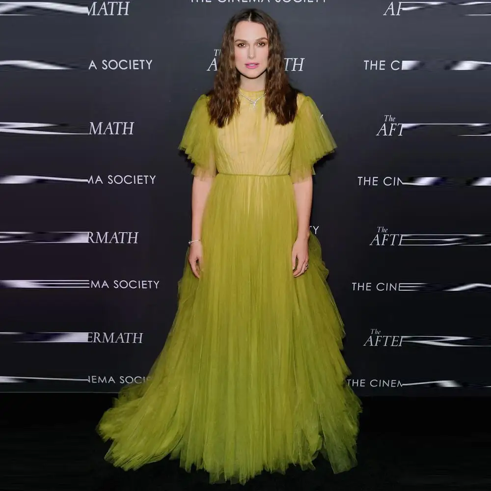 Charming Celebrity Green Tulle Dresses Tiered Ruffles Tulle Dressing Gown A Line Short Sleeves Plus Size Red Carpet Tulle Dress