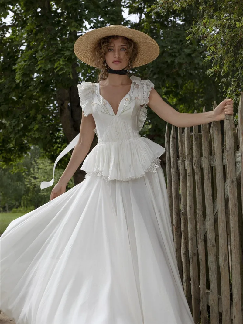 Robe de mariée princesse en mousseline de soie, style Boho, avec plis et dentelle perlée, col en v, dos nu, robes de mariage à plusieurs niveaux