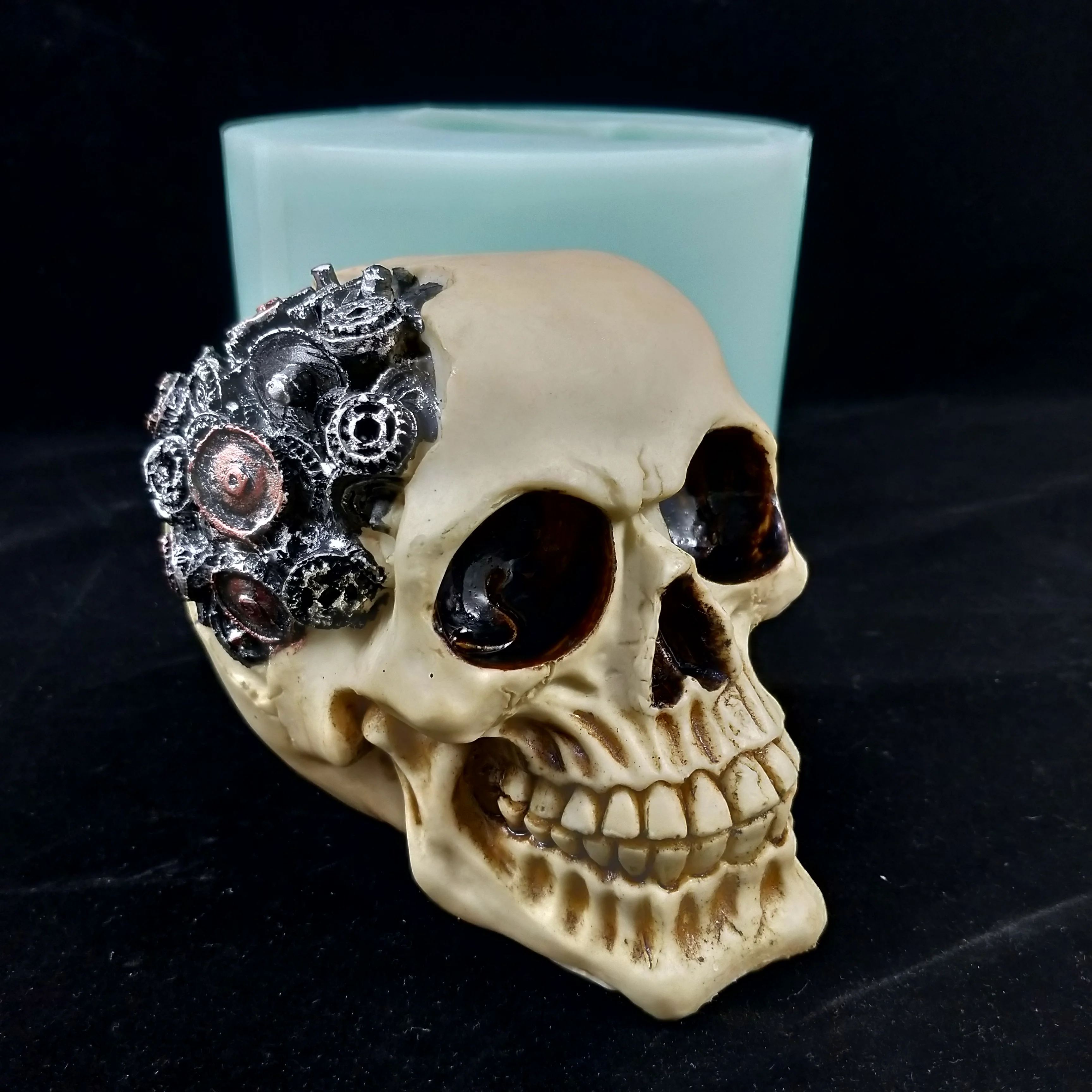 Art Carved Skull Silicone Mold Skull Silicone Soap Mold 3d Handmade Candle Mold Halloween Decoration Tool