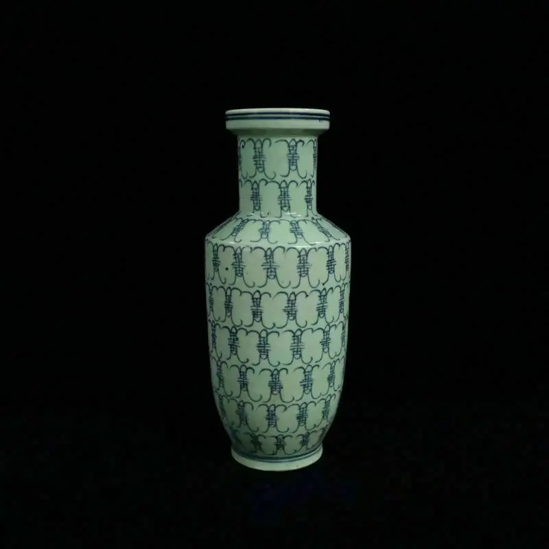 Chinese old porcelain Blue-and-white Shouzi pattern vases