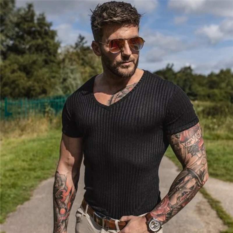 Mens V Neck T Shirt Fitness Slim Fit Black Strips Short Sleeve T-shirt Male Brand Knitted Tees Tops Summer Fashion Gym Clothing