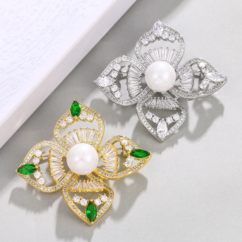 Baiduqiandu Green/Clear Cubic Zircon Brooches Women Men Round and 4 Petals Compose Flower Brooch Office Collar Pins Gift