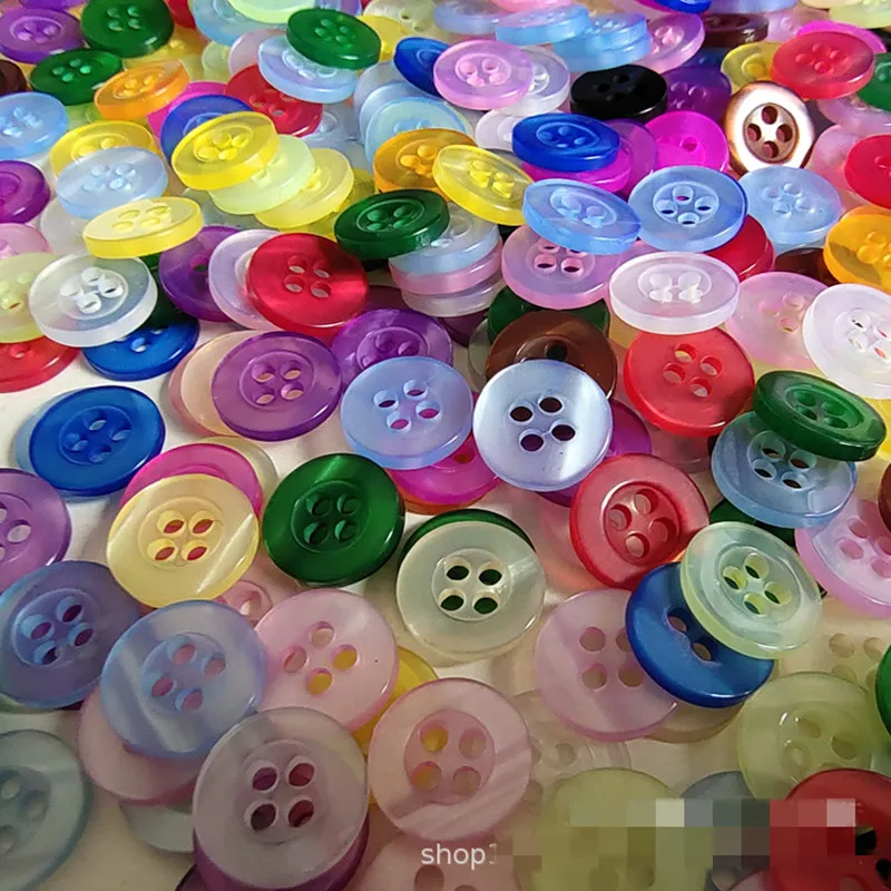 100 Pcs 10 mm Assorted Colored Buttons 4-Hole Round Mixed Color Durable Craft Resin for Sewing Crafts DIY Handmade Ornaments