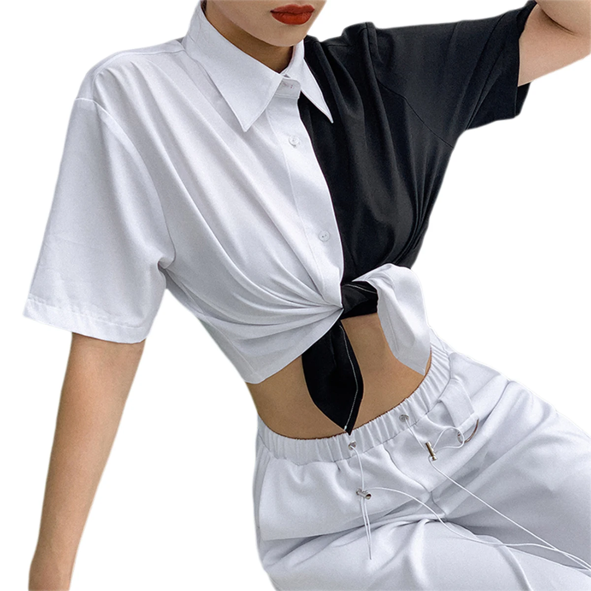 Newest Arrival Women Patchwork Button Casual Crop Top Women's black and white contrast navel top Outfits