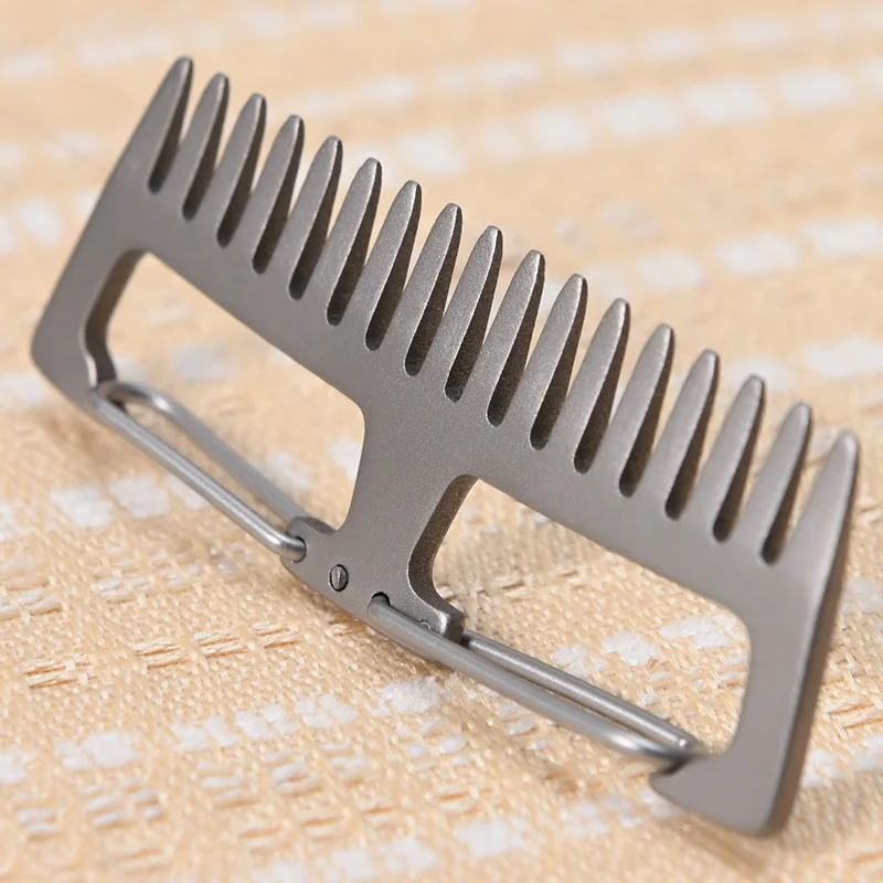 Titanium Nguyên Chất Lược Móc Khóa Chống Tĩnh Điện Nhẹ Móc Đa Năng Du Lịch Ngoài Trời Hợp Kim Titan Lược Di Động Móc Treo