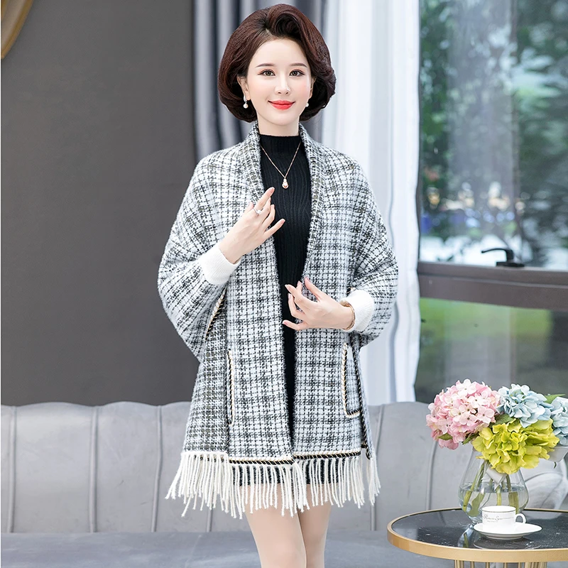 

Woman Mink Velvet Warm Shawl Wrap Mother Outfit Loose Plus Size Socialite Cardigan Tassel Pocket Poncho Cape Winter Sweater Coat