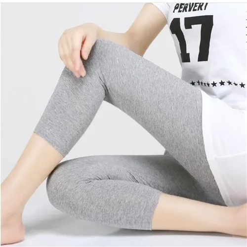 Imagen 2 del producto Mallas XS-7XL cortas para mujer, Leggings elásticos de talla grande, color gris, negro, blanco y rosa, 6XL, 5XL, 4XL, 3XL, 3/4