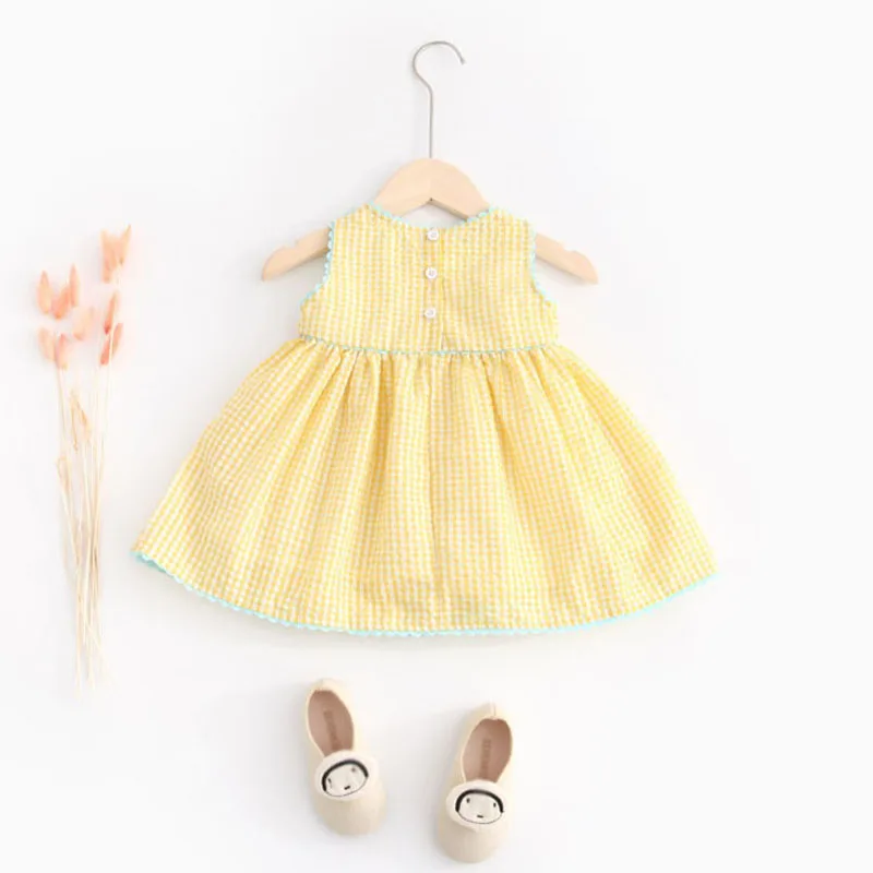 New Summer Girls Dress Baby Vest Cartoon Stitching Flower Embroidery Dress Plaid Cute Comfortable And Light Clothing