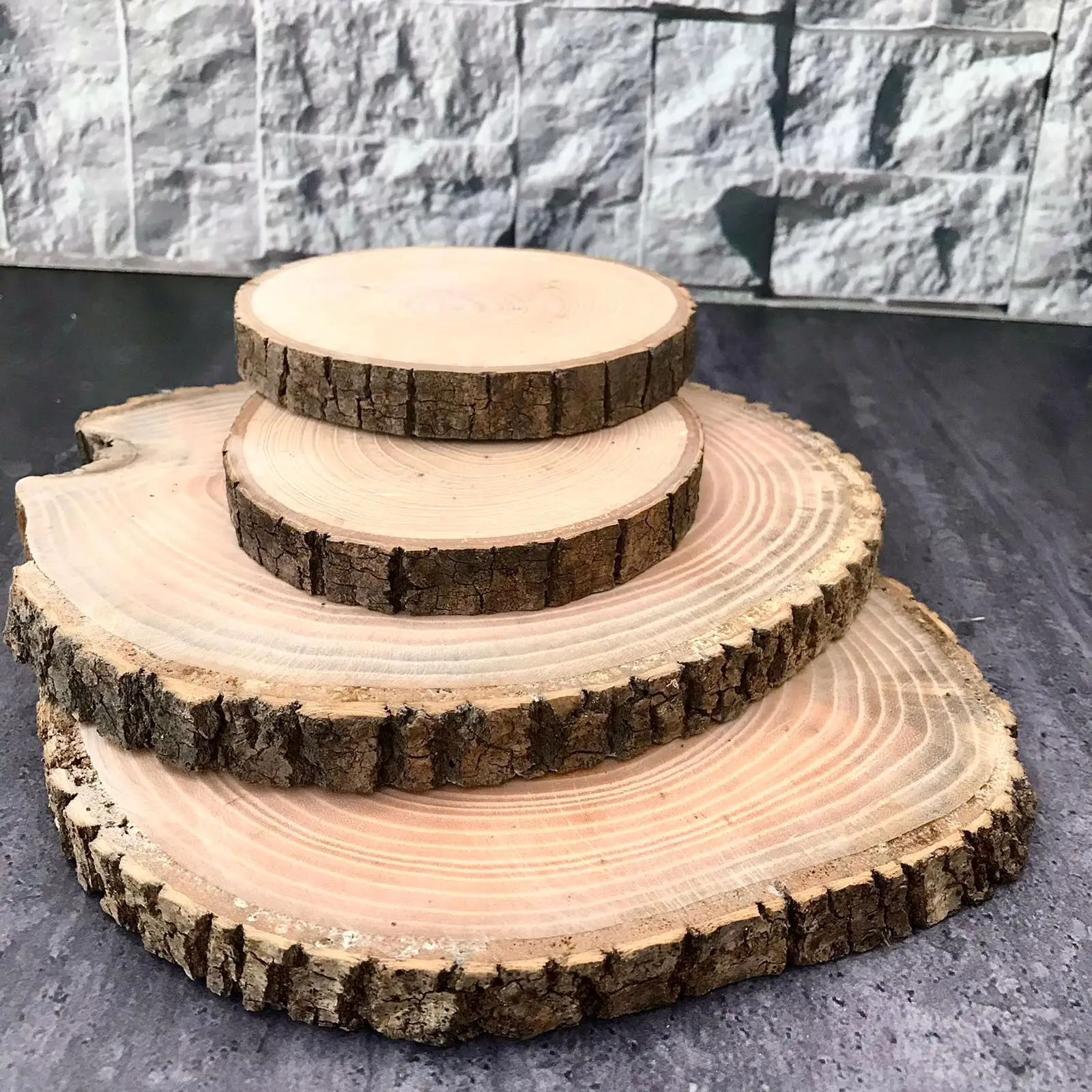 Log Of Wood Natural Round Slice Tree Bark Discs Cake Rustic Wooden Stand Wedding Party Painting Decor Home Decoration 10-20 CM