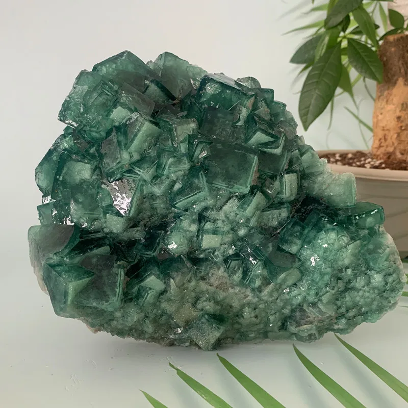 Natural stones Fluorite Crystals Mineral Samples Room Decoration Pyroemerald Witchcraft Supplies Spiritual Healing Heart Chakra