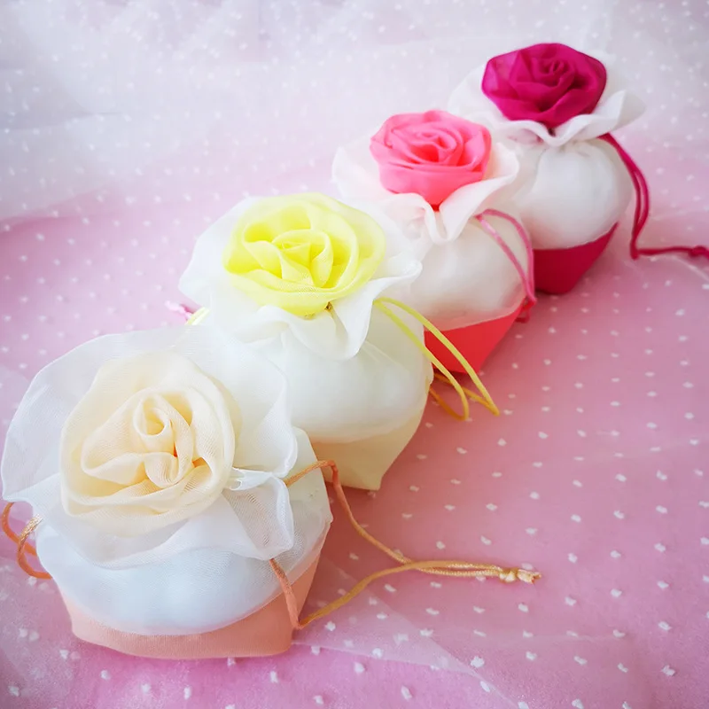 Rose Shape Drawstring Mini Bags Packaging Case for Party Favors Candy Bag Candy Colors Polyester Yarns Gift Bag for Coins Keys