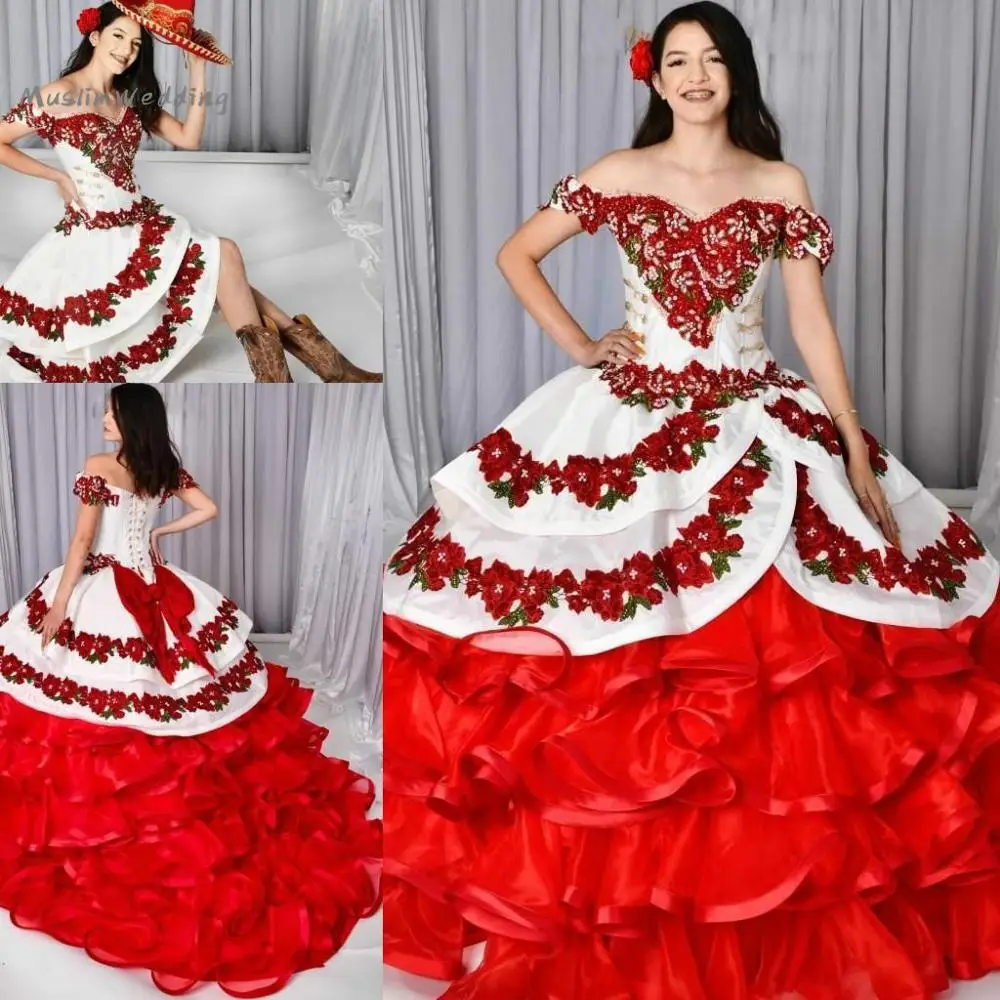 Уникальные красно-белые платья Quinceanera с съемной юбкой 2 в 1 вышитое милое 15 платье из органзы с оборками аппликация для выпускного вечера