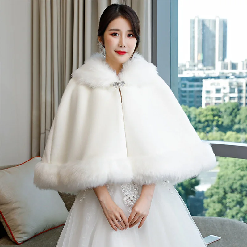 Ivory Faux Fur Wedding Wraps Warm Bolero Mariageในสต็อกเจ้าสาวร้อนแจ็คเก็ต/Shawอุปกรณ์จัดงานแต่งงาน