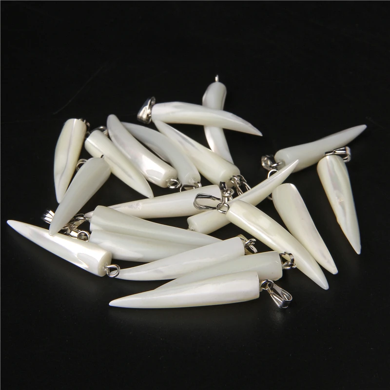 White Natural Shell Mother of Pearl Pendants Ivory Shape Fashion Shell Charms For Women Girls Geometry Minimalist Jewelry Gifts