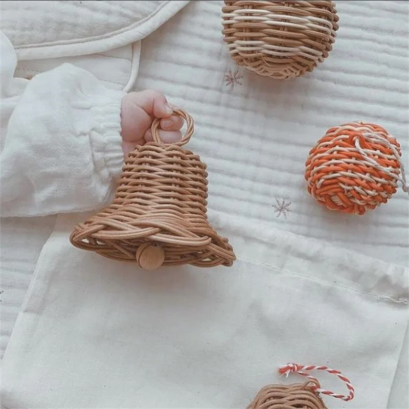 Cute Natural Rattan Hand-woven Christmas Bell Kids Room Wall Decoration Kindergarten Party Ornament Wedding Decor Baby Best Toy