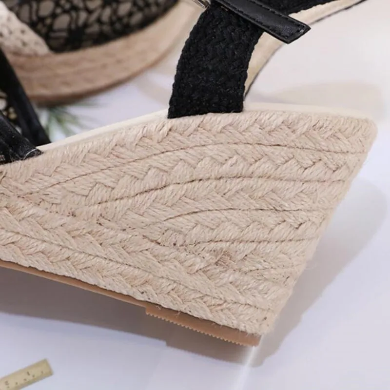 Women Summer Wedge Pumps Lace Air Mesh Sandals Ladies Ankle Strap Fisherman Sandal chaussure femme Straw Braided Female Wedges