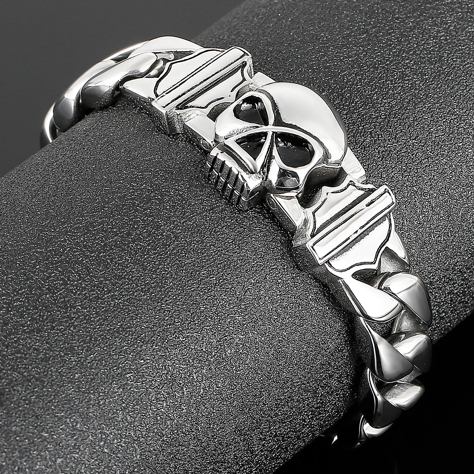 Fongten 22cm Skull Cuban Chain Bracelets For Men Stainless Steel Skeleton Curb Men Bangle Bracelet Gothic Silver Color Jewelry