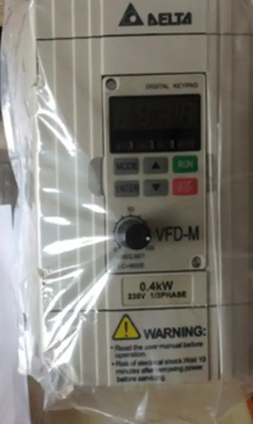1PC nuevo Delta inversor VFD007S21A-A 220V 0.75KW