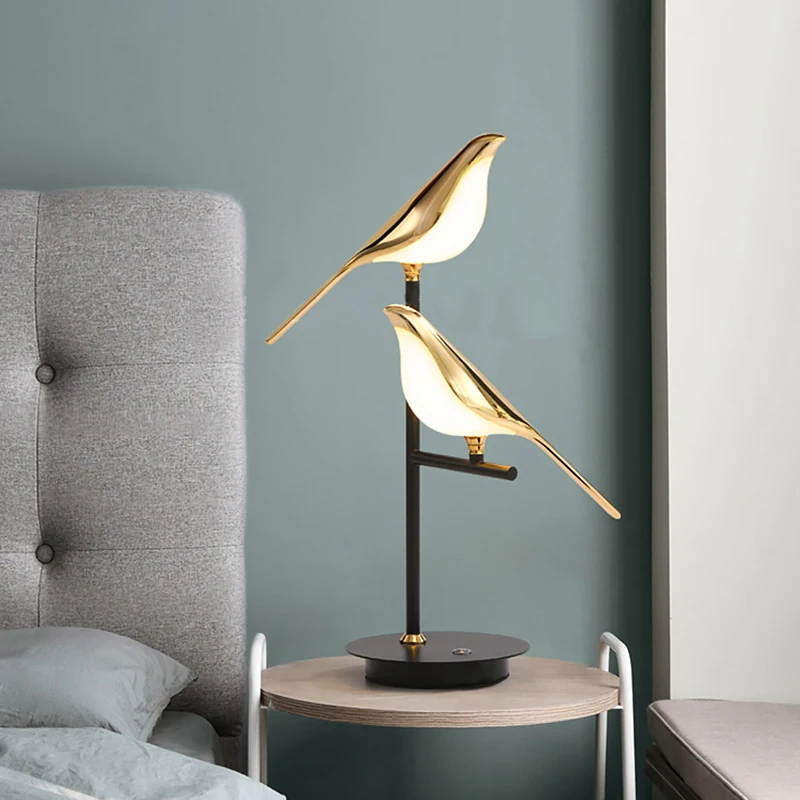 

Modern Bird LED Table Lamp 360 Degree Rotation Foyer Hotel Room Bedside Lighting Fixtures Home Deco Novelty Luminaire