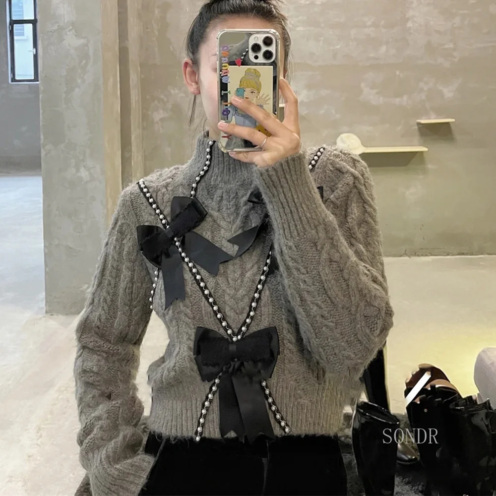 

Designer Cropped Sweater with Bows Appliques Women Half High Neck Pullovers Grey Jumpers 2021 Beaded Twist Knit Sweater Pullover