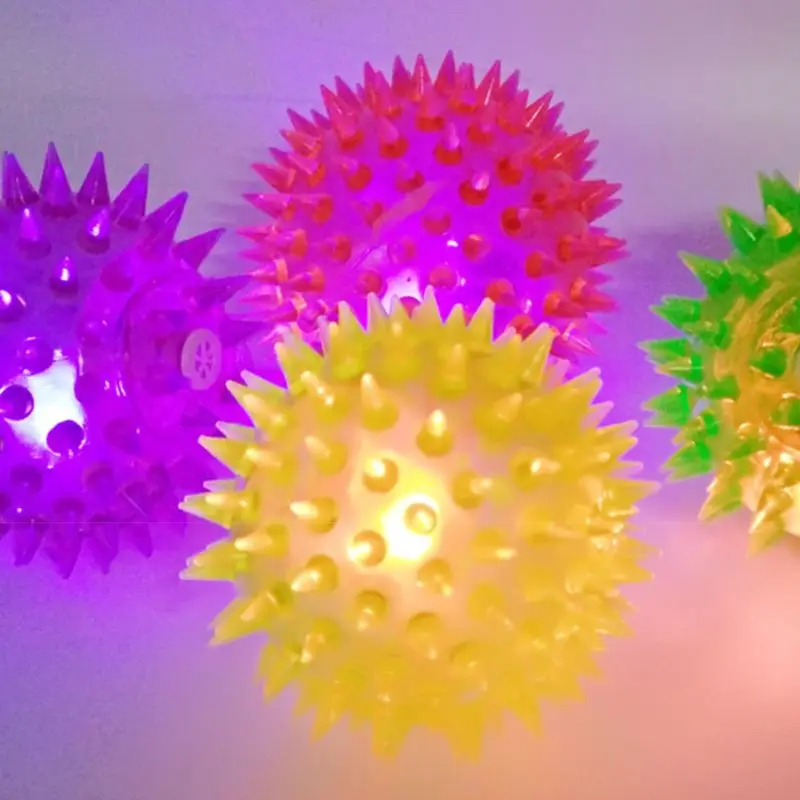 5 Pcs Light-up LED Bite Ball cane e gatto giocattolo lampeggiante divertimento sensoriale lampeggiante giocattoli appuntiti forniture per animali