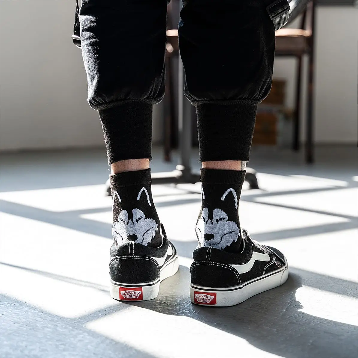 Socks Men White Black Short Sox Hip Hop Funny Cartoon Animal Panda Tiger Wolf Eagle Pattern Socks Skateboard Harajuku Mens Soks