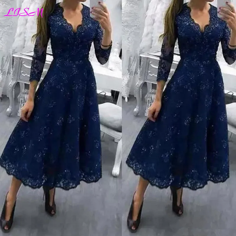 Azul marinho com decote em v modesto chá comprimento mais tamanho mãe da noiva vestido 3/4 mangas compridas vestidos de festa de casamento renda formal vestido