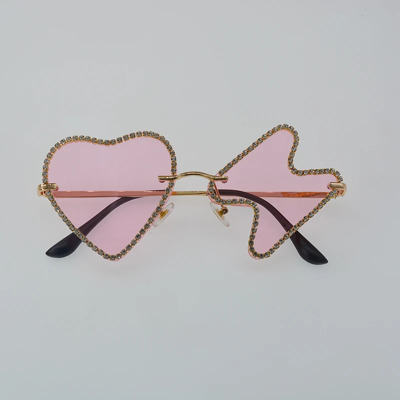 Women Vintage Pink Heart Lightning Shaped Sunglasses Lovely Sun Glasses For Ladies Cute Sexy Cool Asymmetrical sunglasses