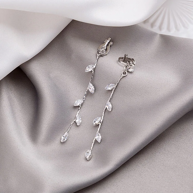 Hot New Silver Color Needle Willow Leaf Clip Earrings Fashion Jewelry Temperament Simple Long Tassel Earrings For Women Gift