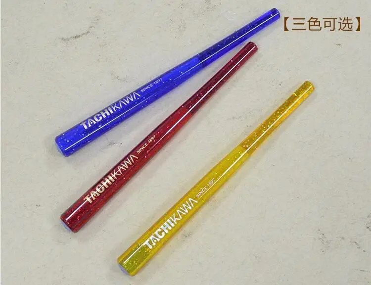 TP-25で描く、丁寧な筆使い。タチカワのペン先ホルダーがもたらす表現の幅
