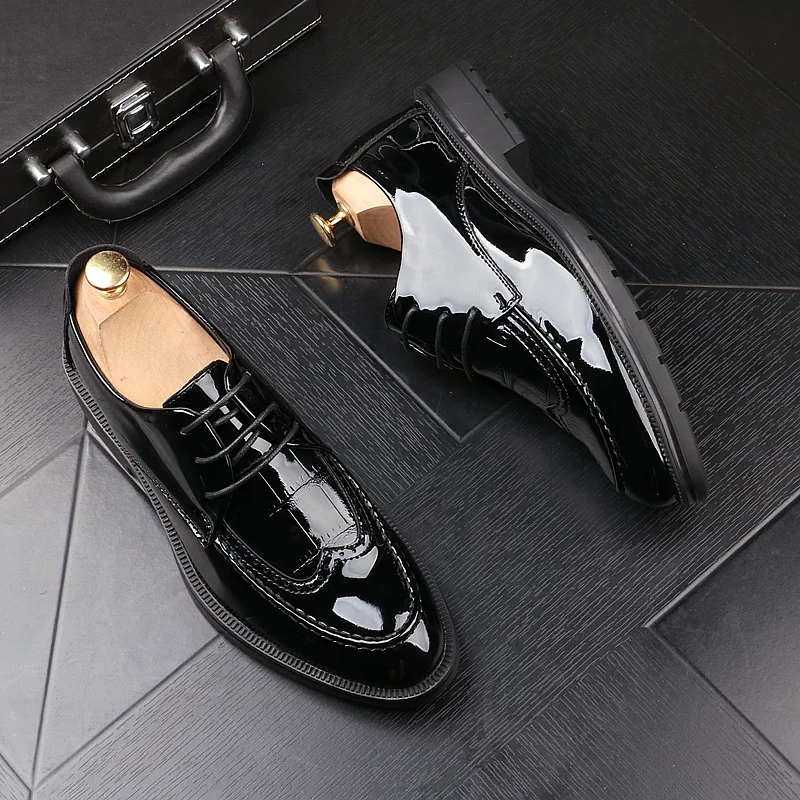 men's fashion party nightclub dresses patent leather shoes lace-up black oxfords shoe carving brogue sneakers bullock footwear