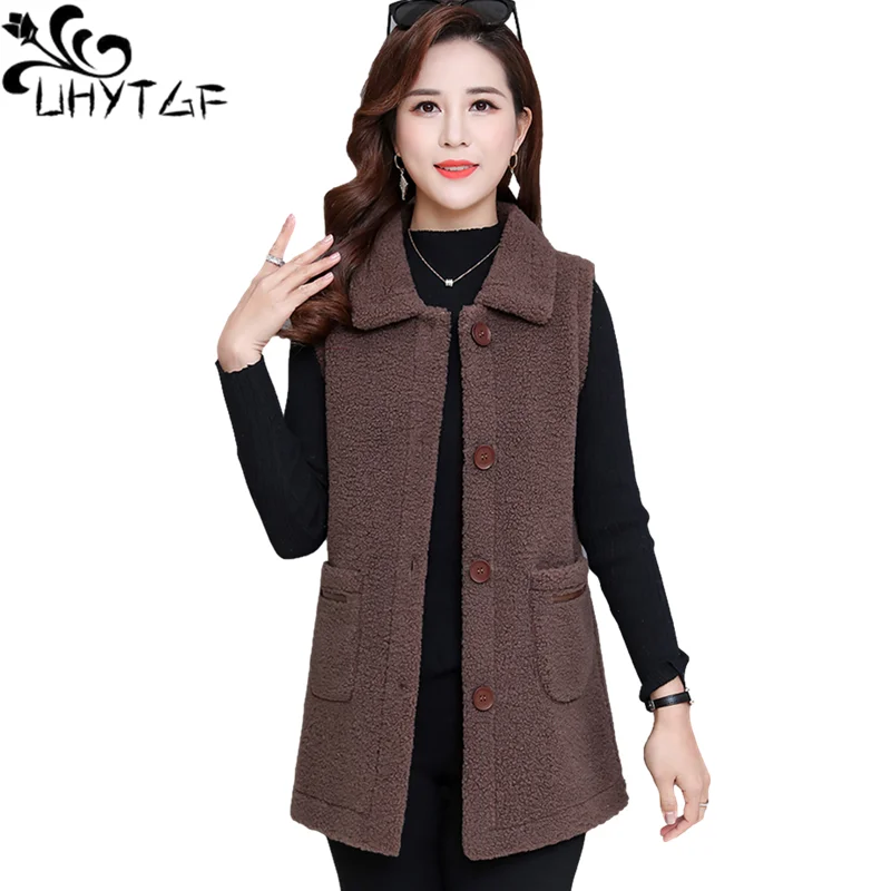 UHYTGF Sleeveless Jacket Women Casual Wild Female Coat Lambswool Warm Spring Autumn Fur Vest Mother 5XL Big Size Waistcoat 2042