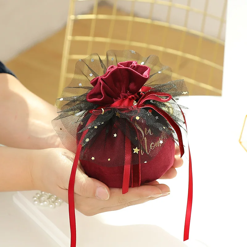 

2020 wedding thick velvet candy box wedding creative gift box baby full moon beam back gift bag pouches supplies for festival