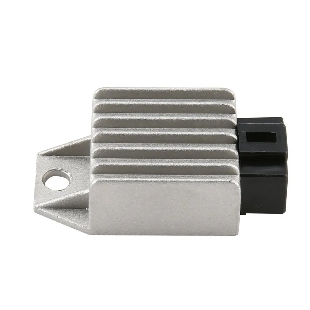 Motorcycle Scooter Voltage Regulator Rectifier 12V 4Pin fit for Buggie with GY6 50cc 125cc 150cc CD70 Moped Scooter ATV Gokarts
