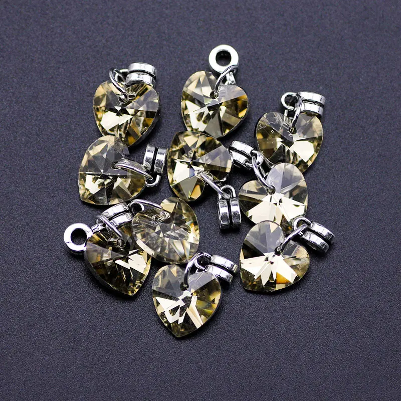 50 Pieces/Bag of 14mm Heart-Shaped Crystal Rhinestone Pendant Metal Silver Pendants Accessories DIY Jewelry Making Materials