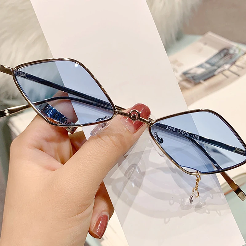 Seemfly New Sunglasses Street Shot Small Diamond Vintage Punk Sun Glasses For Men Women Colorful Eyewear Personality Decoration