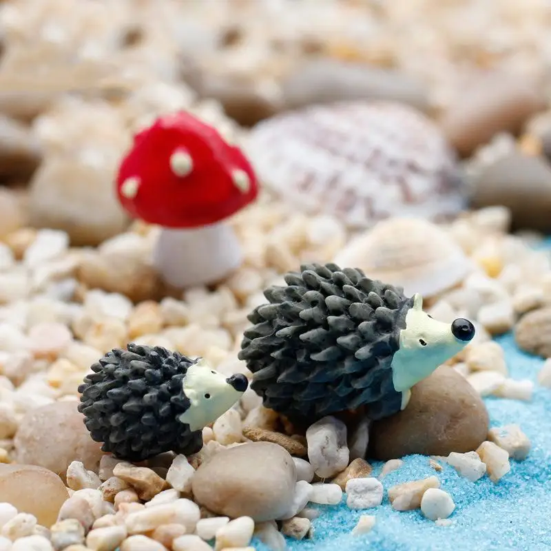 fairy garden gnomes moss terrarium Artificial mini hedgehog with red dot mushroom miniatures resin crafts decorations for home