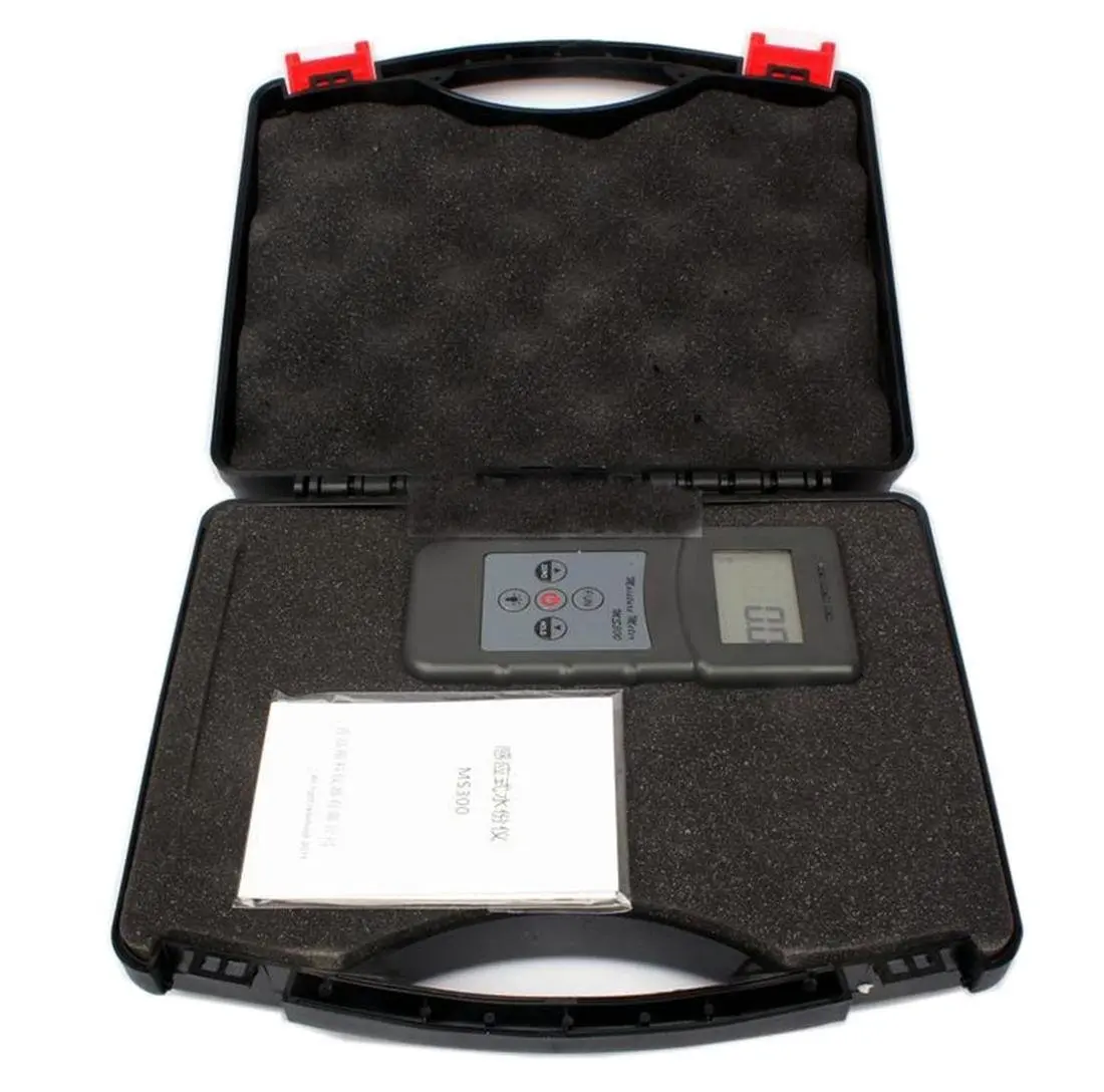 

Portable Pinless Moisture Meter Inductive Moisture Meter with LCD Display Measuring Range 0 to 70 Percent