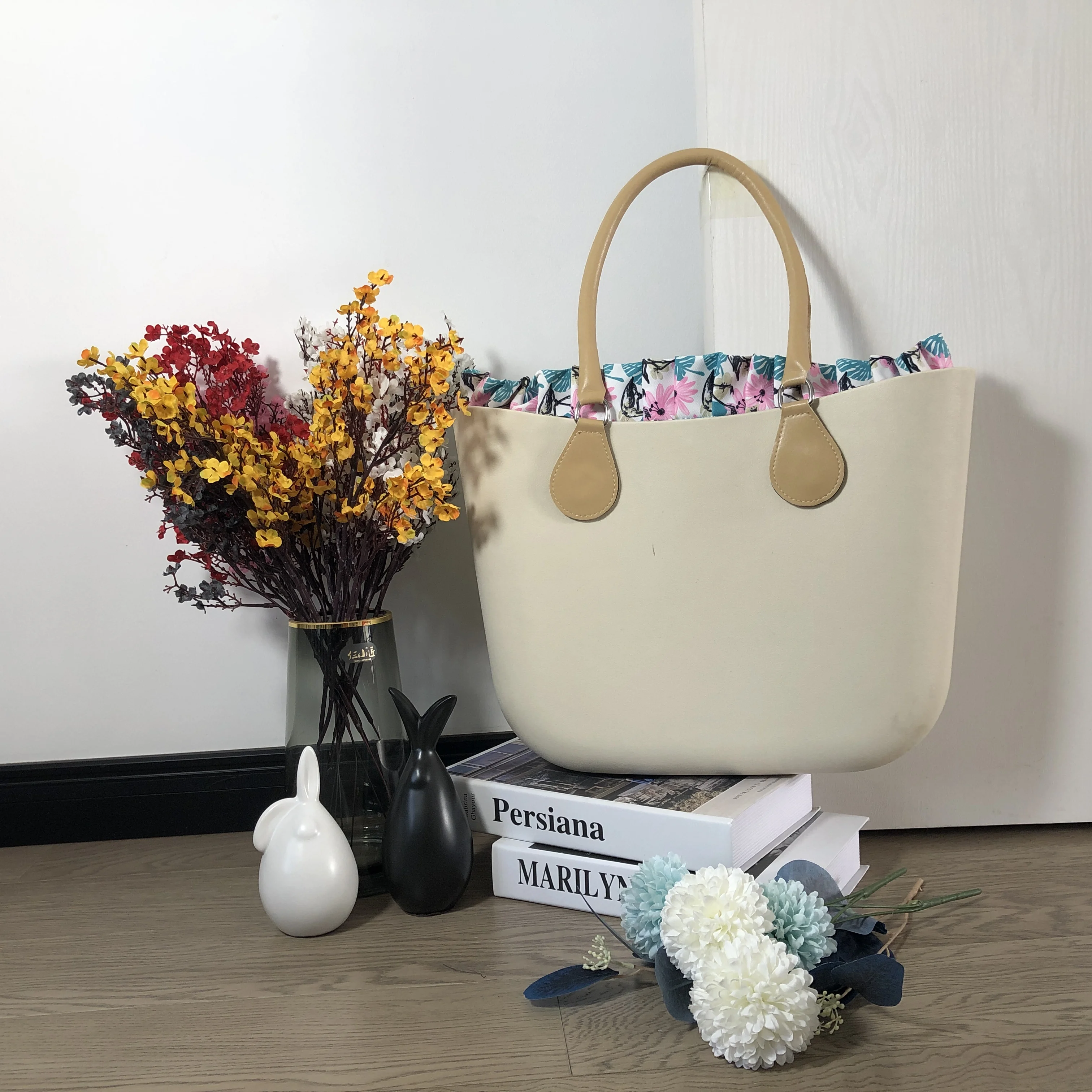 Women Bag Silicon Hand Bag Round Handle with Floral Border Lining Females Waterproof Beach O Bag Obag Style EVA Women Handbag