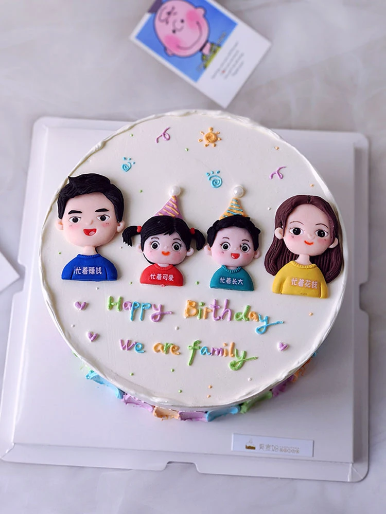 Wedding Cupcake Topper A family of four Cake Topper For Anniversary Valentine\'s Day Wedding Party Cake Decorations