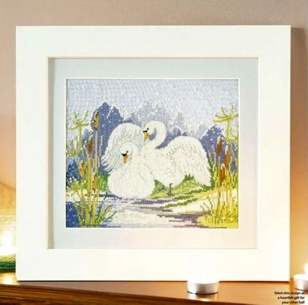 

Swan Couple in the Snow 34-29 Counted Cross Stitch Sets, Chinese Cross-Stitch Kits, Embroidery, 14CT, 18CT, 25CT, 22CT, DIY