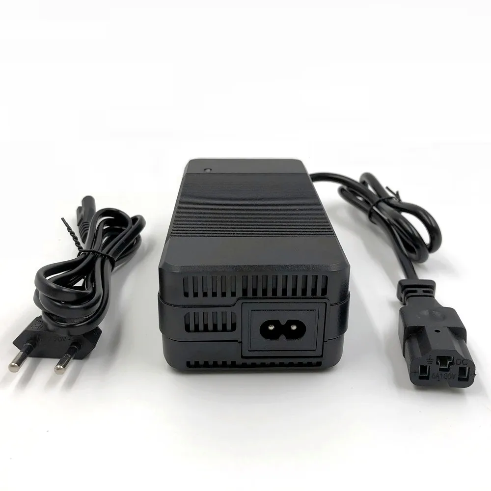 67.2V 2A Lithium Battery Charger For 60V Li-ion battery Charger with PC connector IEC connector