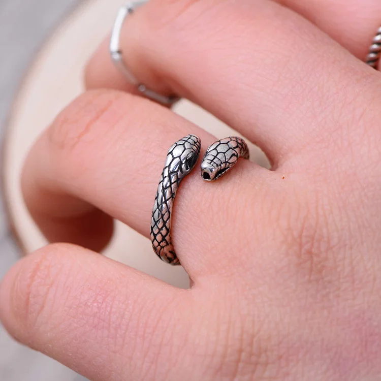 100% 925 Sterling Silver Vintage Double Snake Head Thai Silver Ladies Finger Rings Jewelry Unisex Open Adjustable Size Ring Man