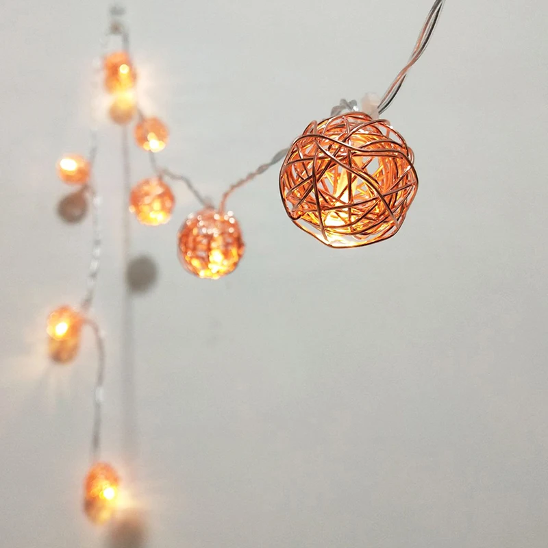 

Metal Ball String Lights Battery Operated Rose Gold Globe Rattan Balls String Light for Christmas Holiday Wedding Decoration