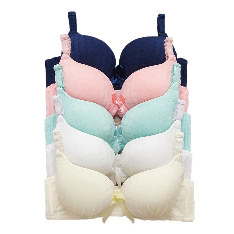 Comfortable Unrimmed Teenage Bra  High School Development Bra, Thin Upper and Lower, Thick Molded Cups Holding Small Breasts