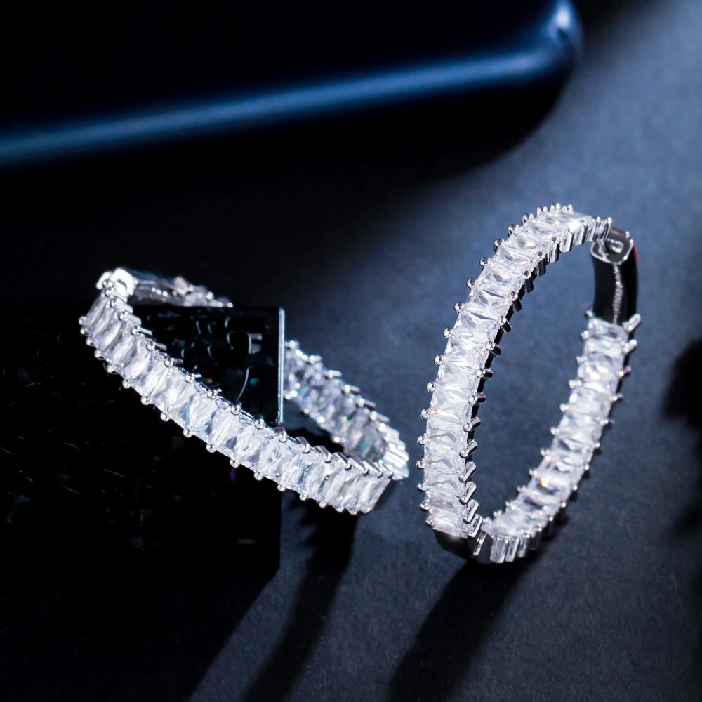 CWWZircons Schicke Baguette-Bambus-Zirkon Große Runde Creolen für Damen Luxus-Statement-Designerschmuck Großhandel E0740 – Detail 9